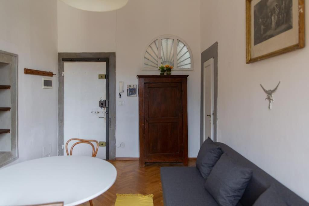 Elegant Apartment Outside Ztl & 10Min From Center Florença Exterior foto
