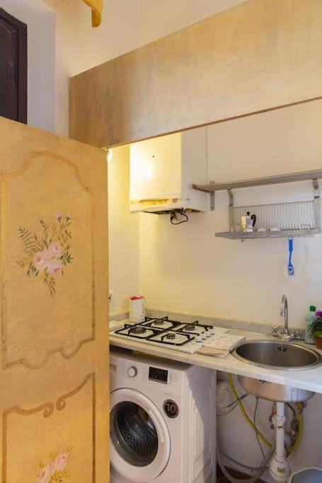 Elegant Apartment Outside Ztl & 10Min From Center Florença Exterior foto